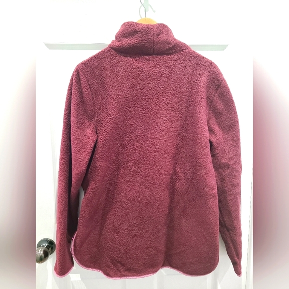 Abercrombie & Fitch Sherpa Sweater. SIZE Large - Picture 3 of 4